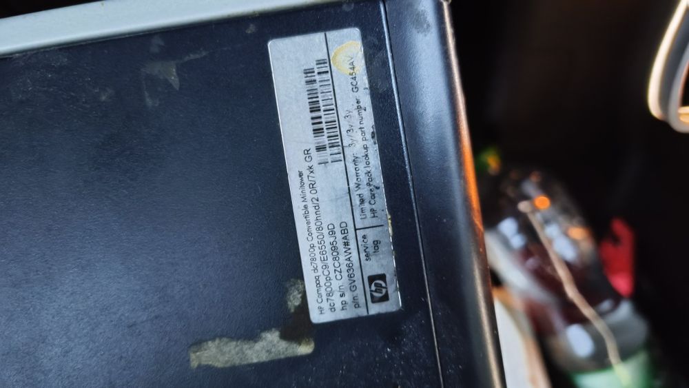 Caculator hp 7800,cu E8400 3ghz
