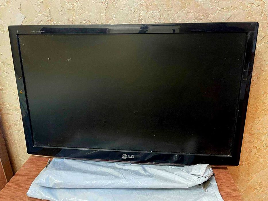 Монитор Lg W226 22 дюйма / Hdmi / D-Sub / Dvi-В /