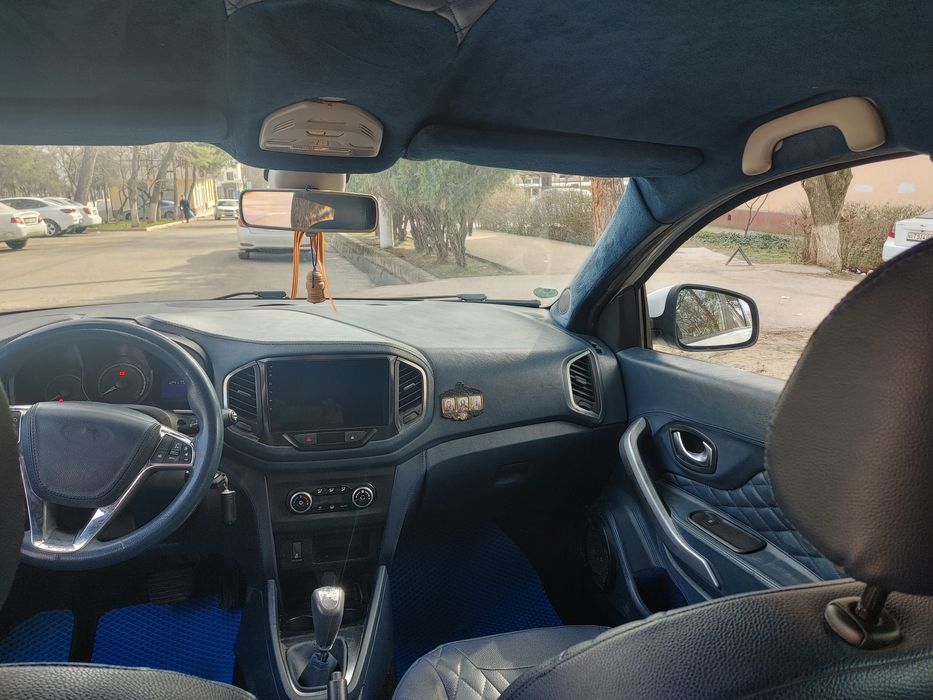 Продается Lada xray