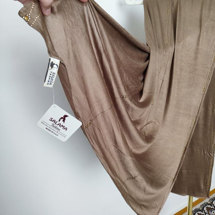 Платки и шарфы новые