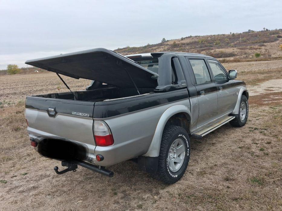 Vând Mitsubishi L200 pajero