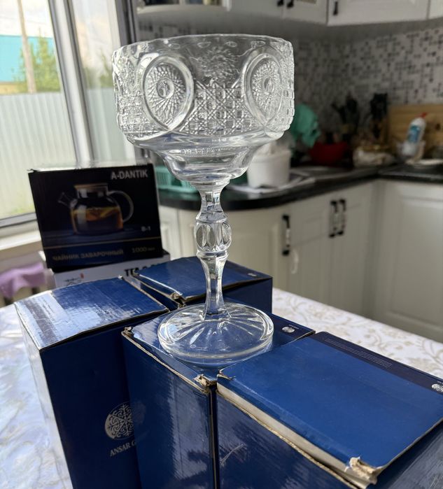 Продам фруктовница и конфетница