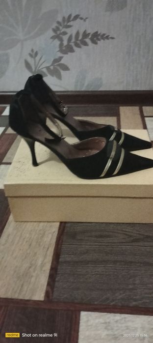 Туфли женские модельные