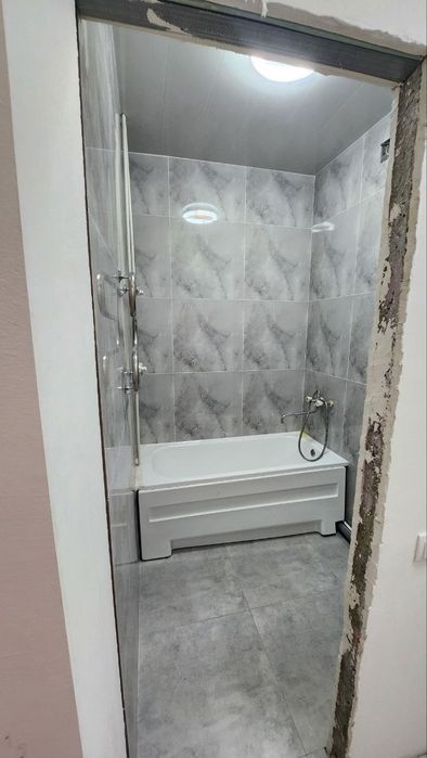 Продам 2 ком массив Феруза