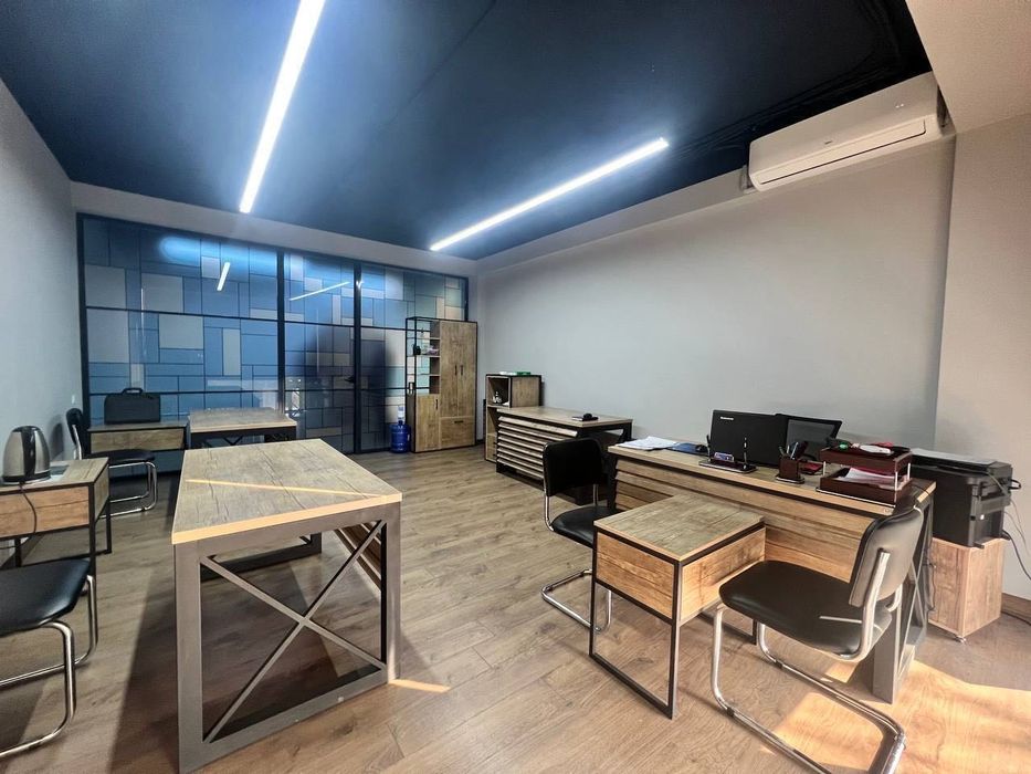 Сдаётся офис, Яккасарайский, 1408м2