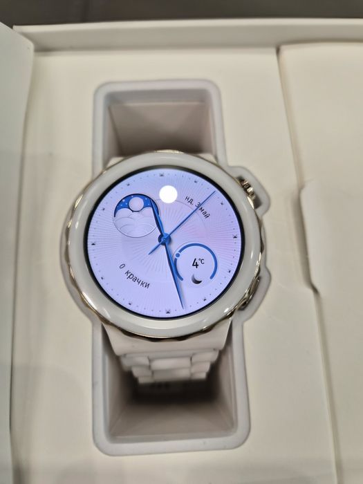 Huawei Watch GT 3 Pro, Gold Bezel White Ceramic Case, 43 mm