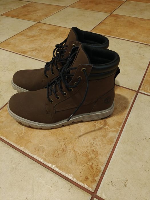 Ghete / bocanci de iarna, Timberland, noi