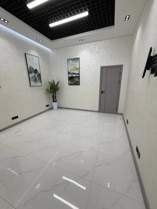 Аренда Офис 100м² Первая линия 1800у.е