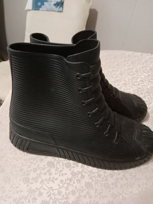 Продам полусапожки мужские