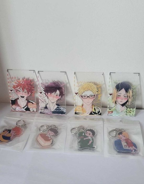 Keychains and Acrylic pictures with Haikyuu!!