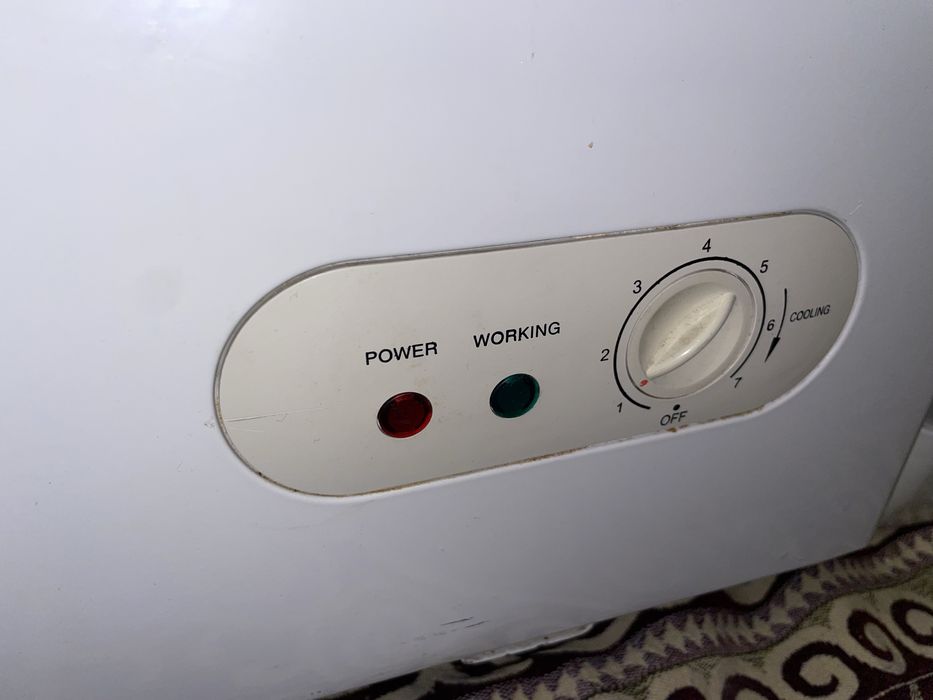 Продам морозильную камеру