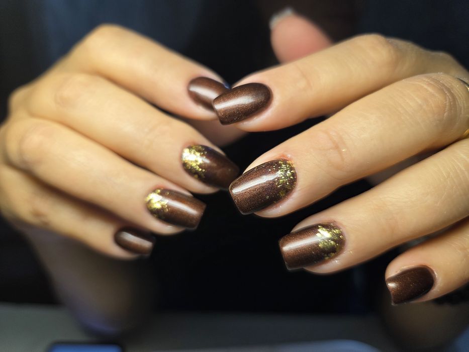 Наращивание ногтей