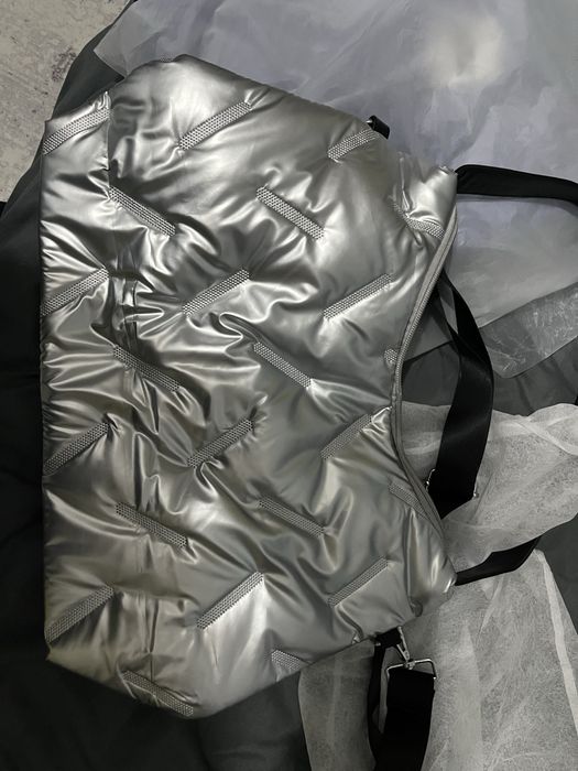 Продам сумку шоппер. Новая. Серебристого цвета