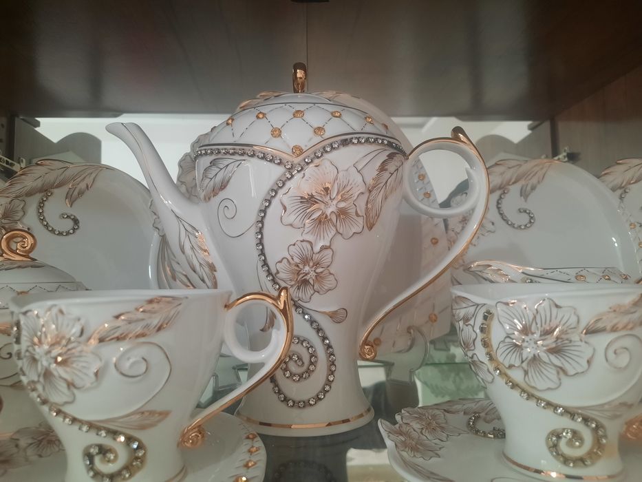 Срочно:  Кофейний набор 500000 сум