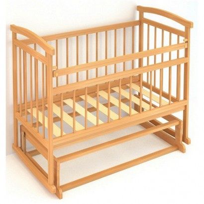 Детская кроватка с маятником