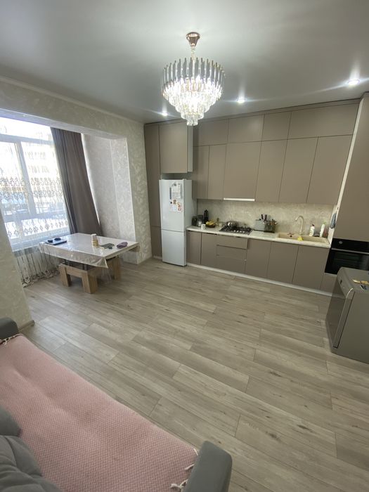 Продам 2-х комн Жк Рахат