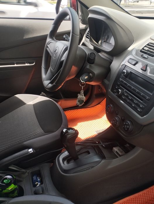 Chevrolet Cobalt 2020 — 4