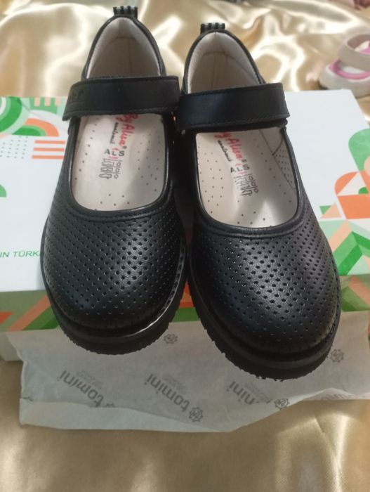 Обувы для мальчиков и девочек