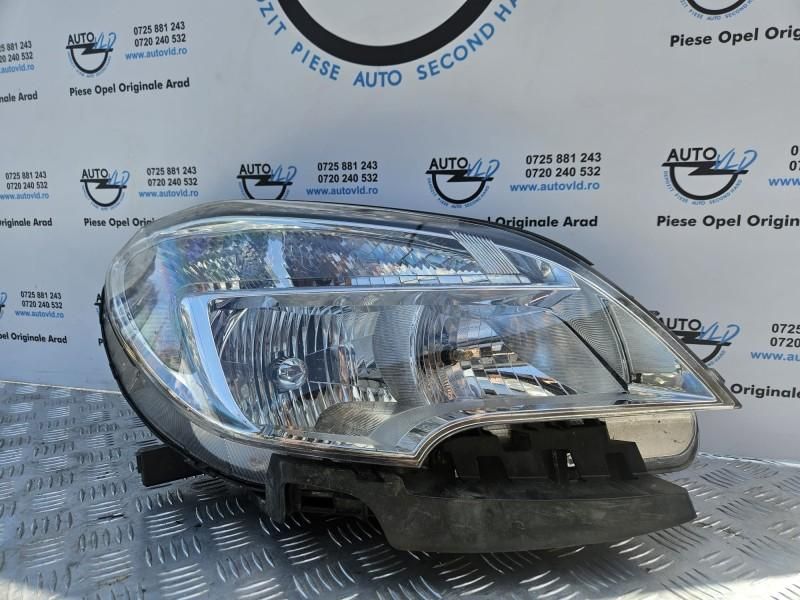 Far dreapta cu suport Opel Mokka