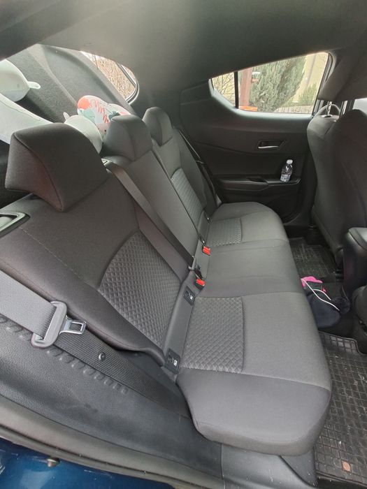 Салон за  Toyota C-HR  2023 г.  Седалки   за Toyota c-hr