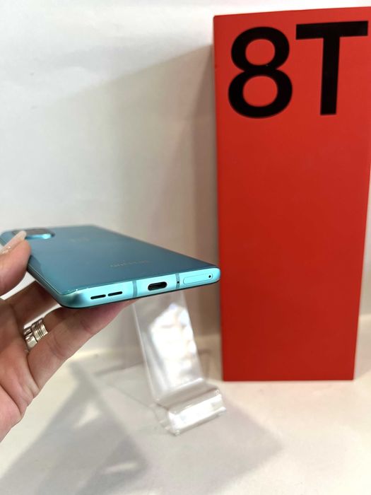 OnePlus 8T, 128GB/8GB RAM, Aquamarine Green!