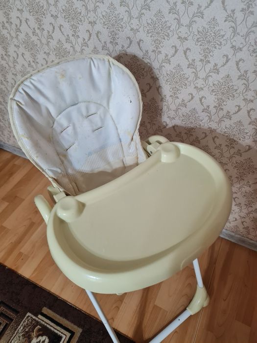 Детский стул для кормления