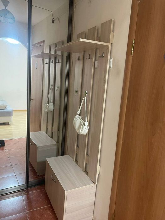 Беруни метро якин 2 хонали ижара