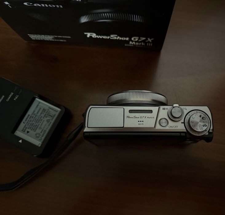Canon PowerShot G7X Mark III