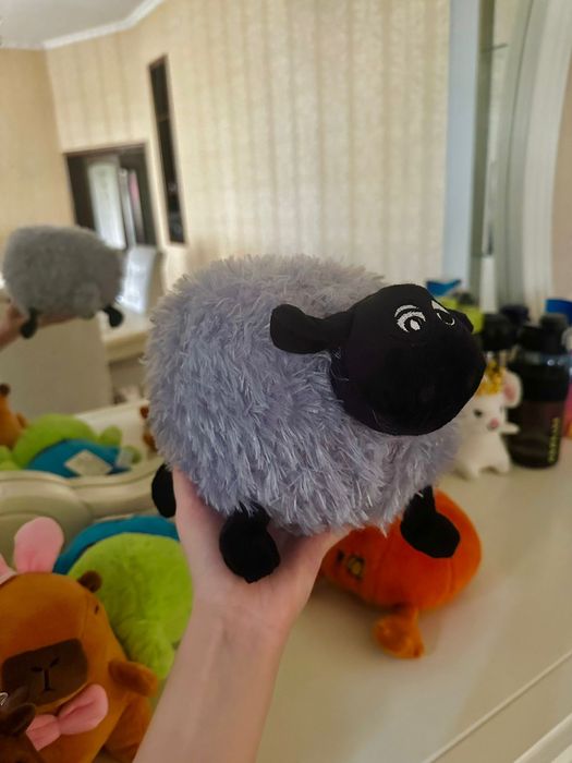 Игрушки мягкие много