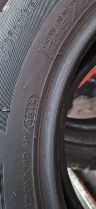 2 Anvelope Hankook 215 60 R17 C M+S