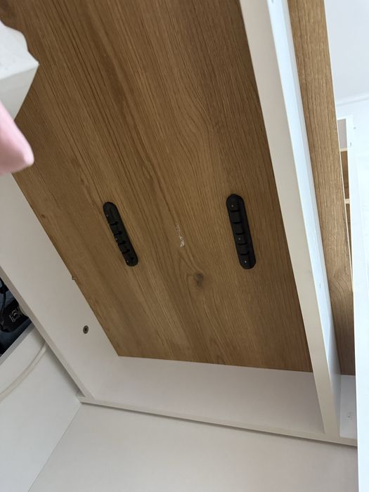 Birou+aspirator praf unghi+2 lampi