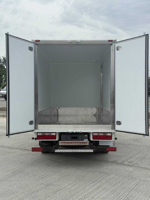 Izotermik furgon JAC X 200    Refrijerator