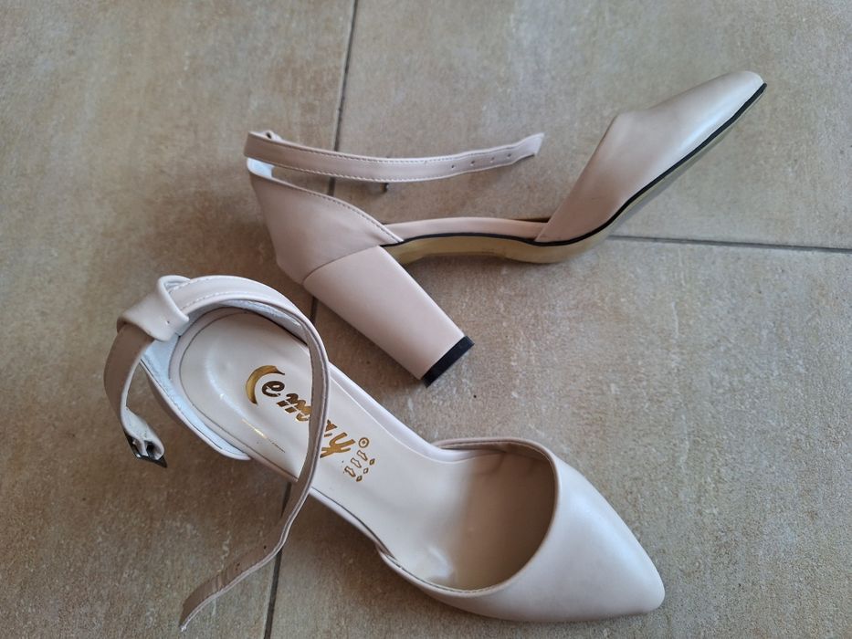 Дамски обувки N38