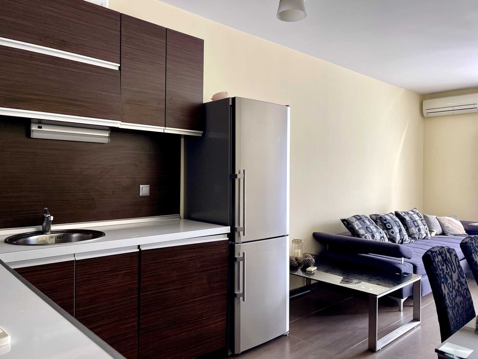 Продава се Тристаен апартамент в Несебър - 114 кв.м за 950 €/кв.м - Снимка #1