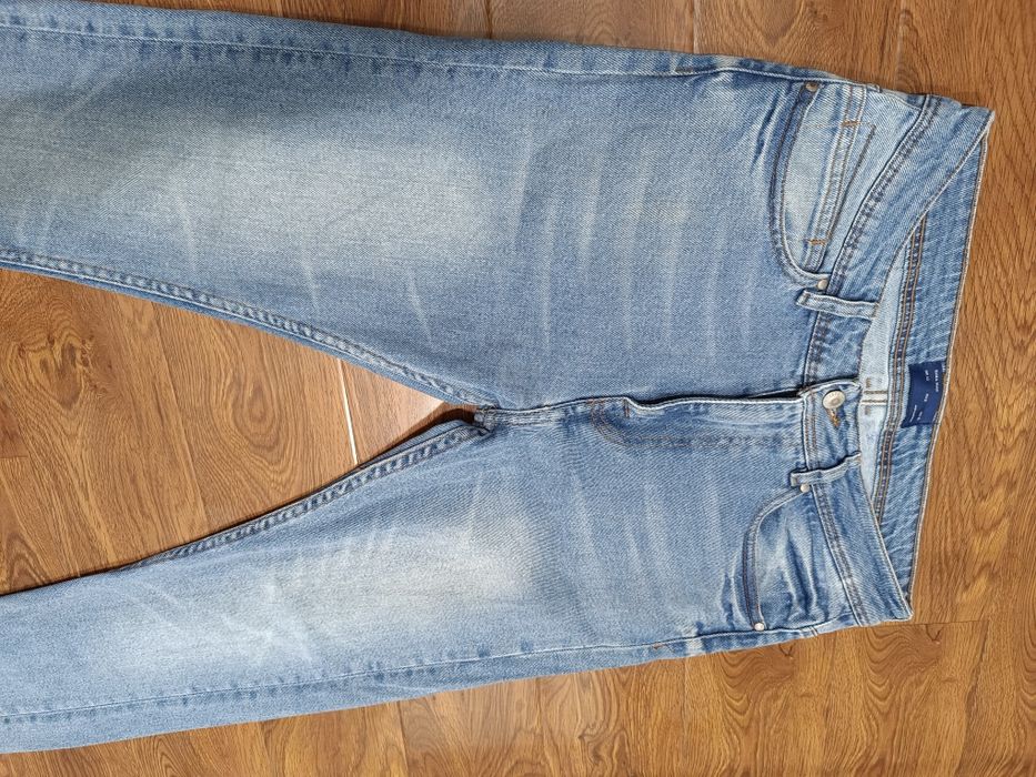 Blugi Zara Man că noi