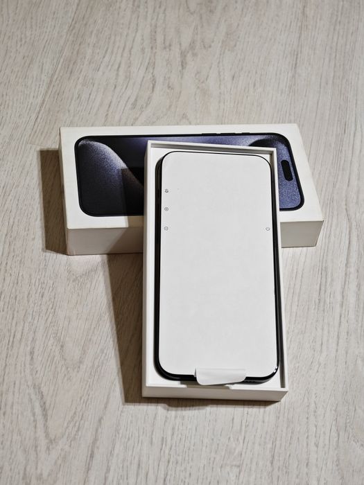 iPhone 15 Pro Max 256 gb ёмкость 90