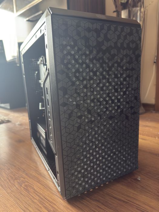 Геймърски компютър/ I5 11400F/16GB/6700XT 12GB/1TB SSD