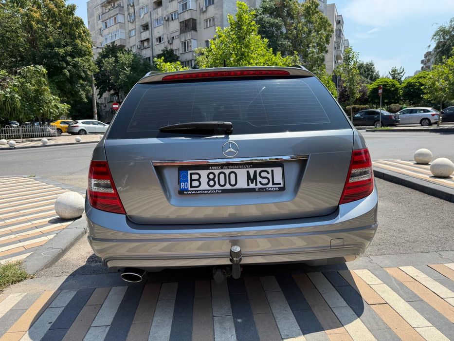 MERCEDES-BENZ C-Class 2011 — imagine 4