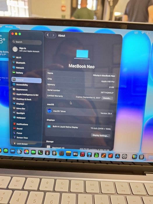 Лаптоп Mac book neo MBN13A18