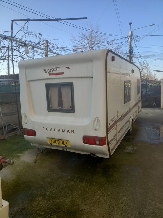 Rulota de vanzare accept si schimburi DE (ANIMALE vaci sau Oi )