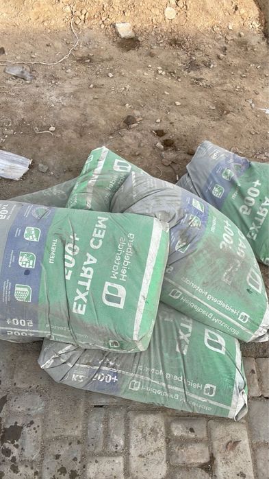 Продам цемент срочно