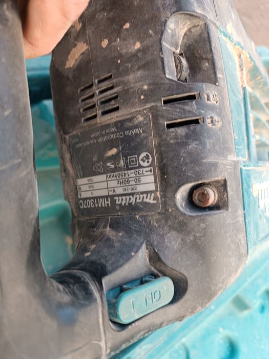 Продам адбойний малоток макита