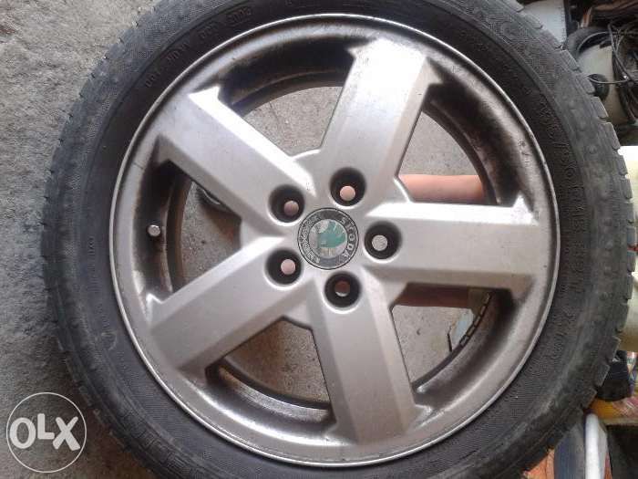 Vand  jante bmw skoda ford audi etc!!!