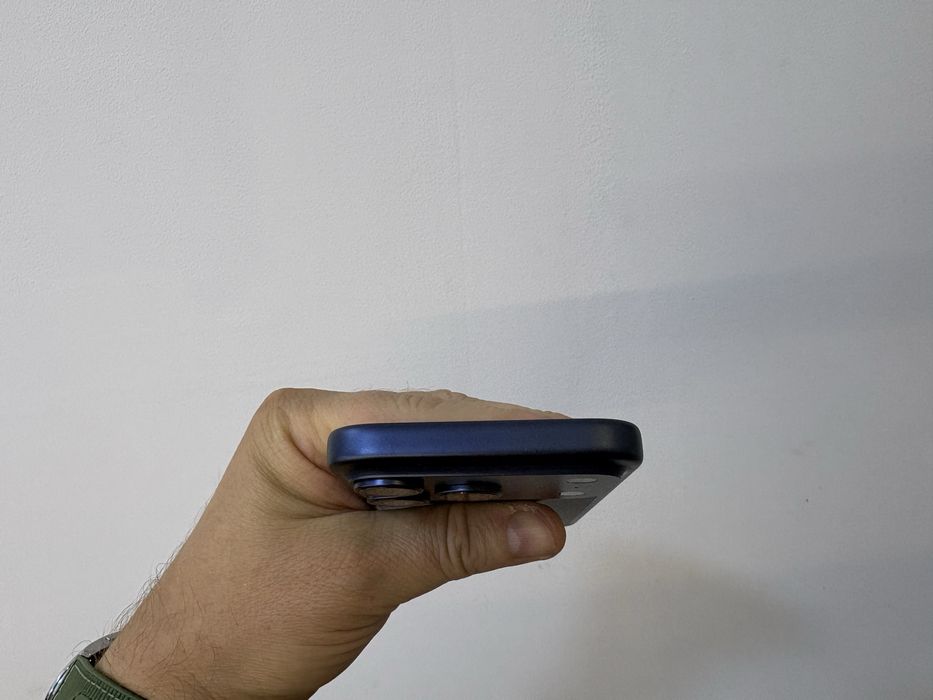 Iphone 17 Pro, pentru piese/recarosare