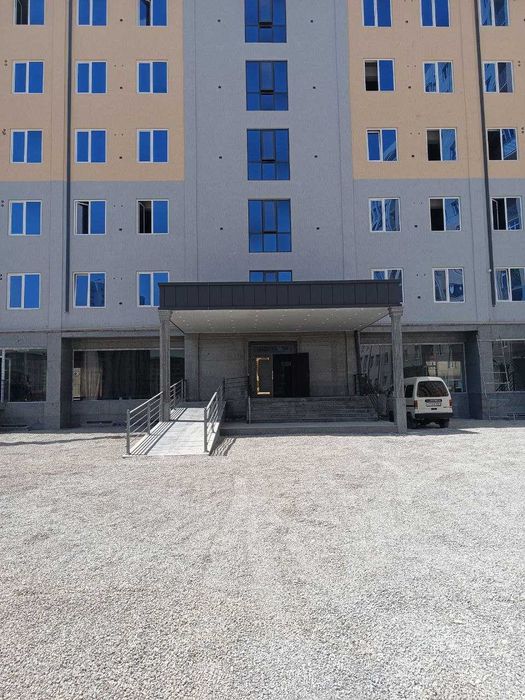 Farg'ona shahar markazidagi uy sotiladi, novostroyka