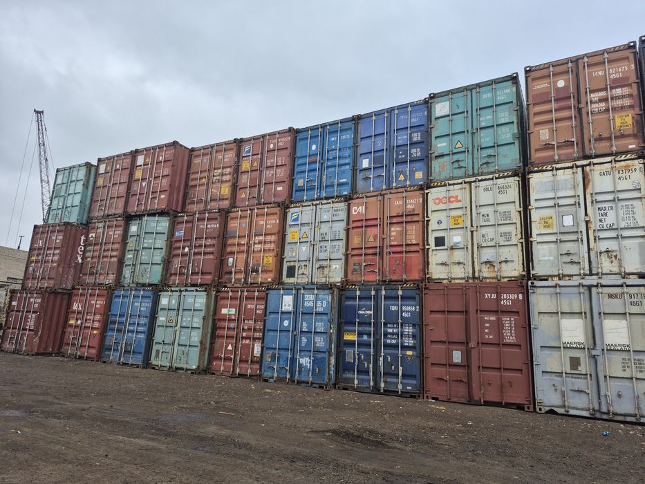 В наличии 40 тонные контейнера