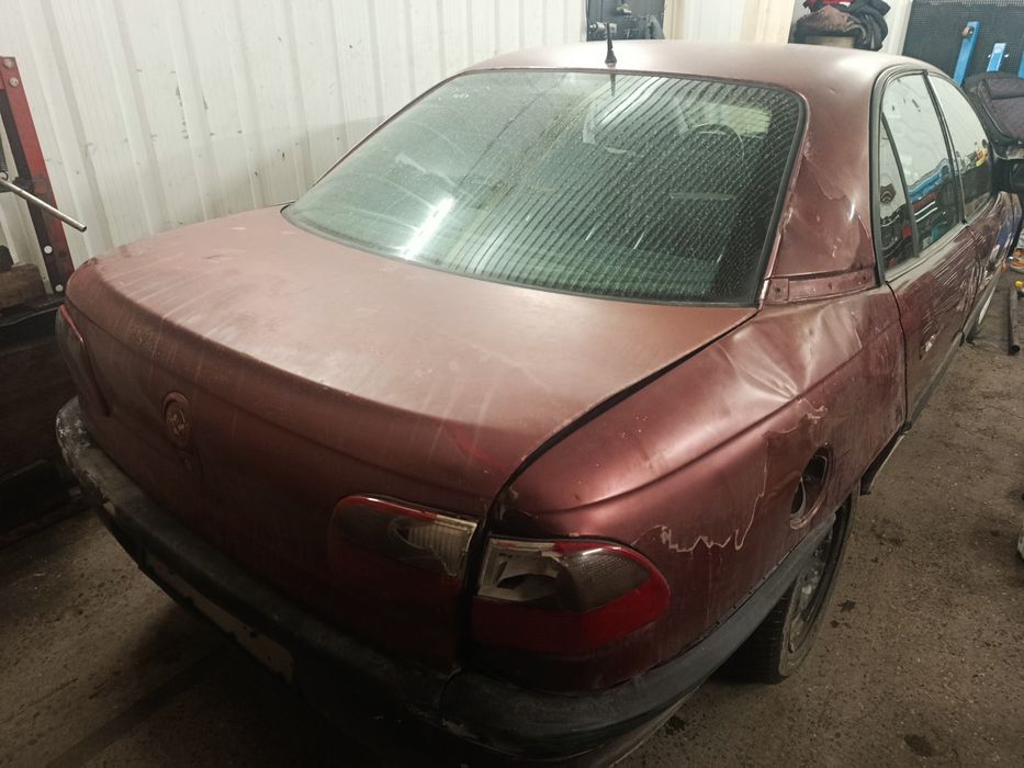 Opel Omega B срочно, торг