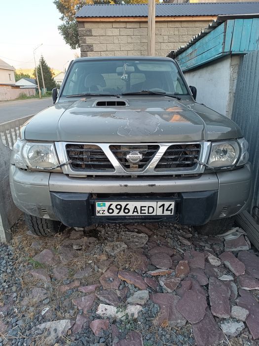 Ниссан Патрол y61