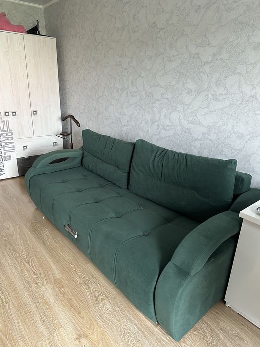 Диван в отличном состоянии