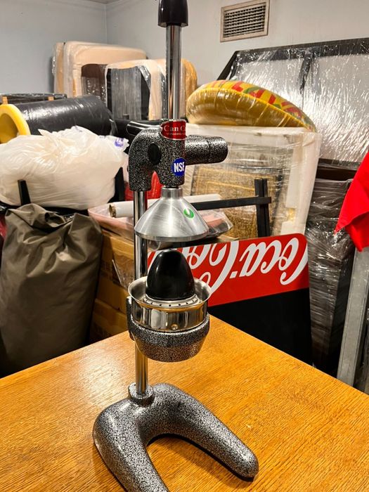 Цитрусовая соковыжималка